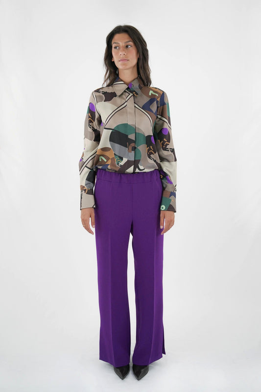 Pantalone a gamba dritta con spacco laterale