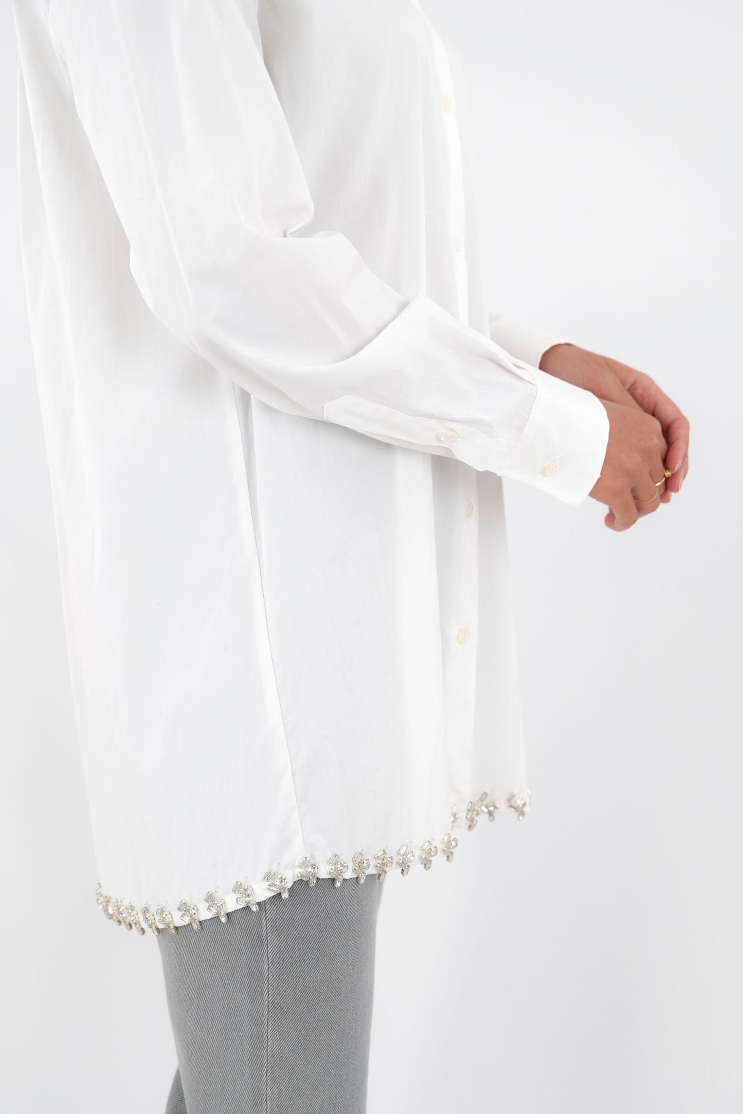 Camicia lunga con applicazioni di svarovsky