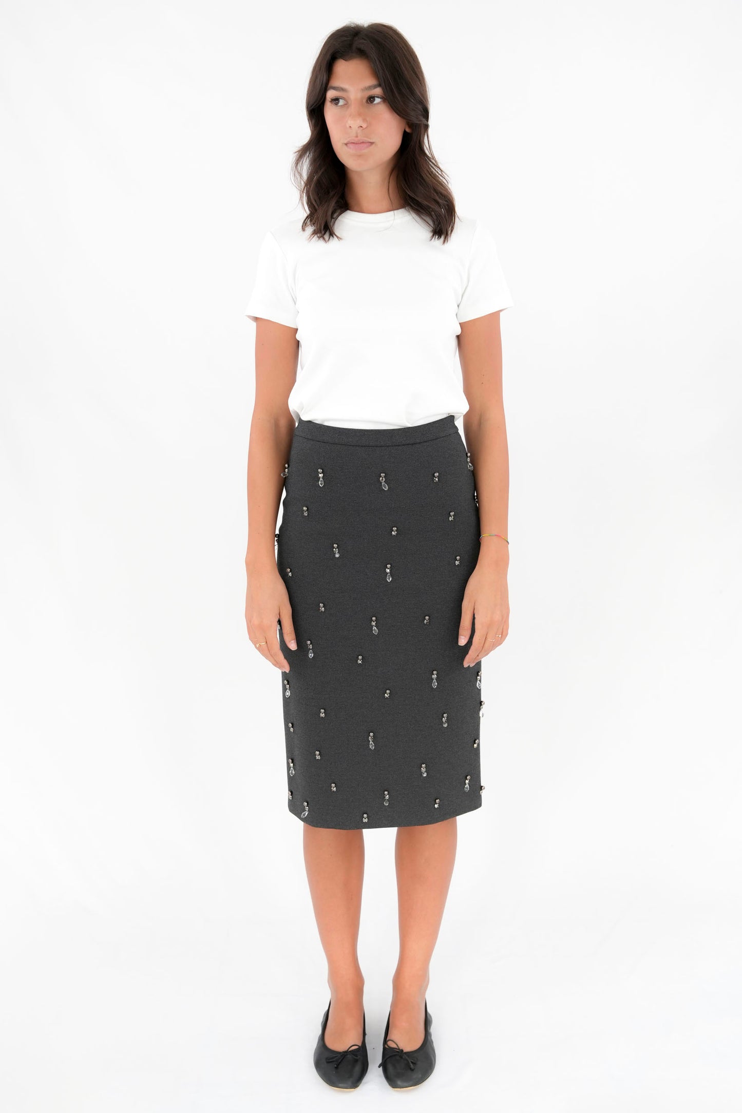 Gonna tubino con applicazioni