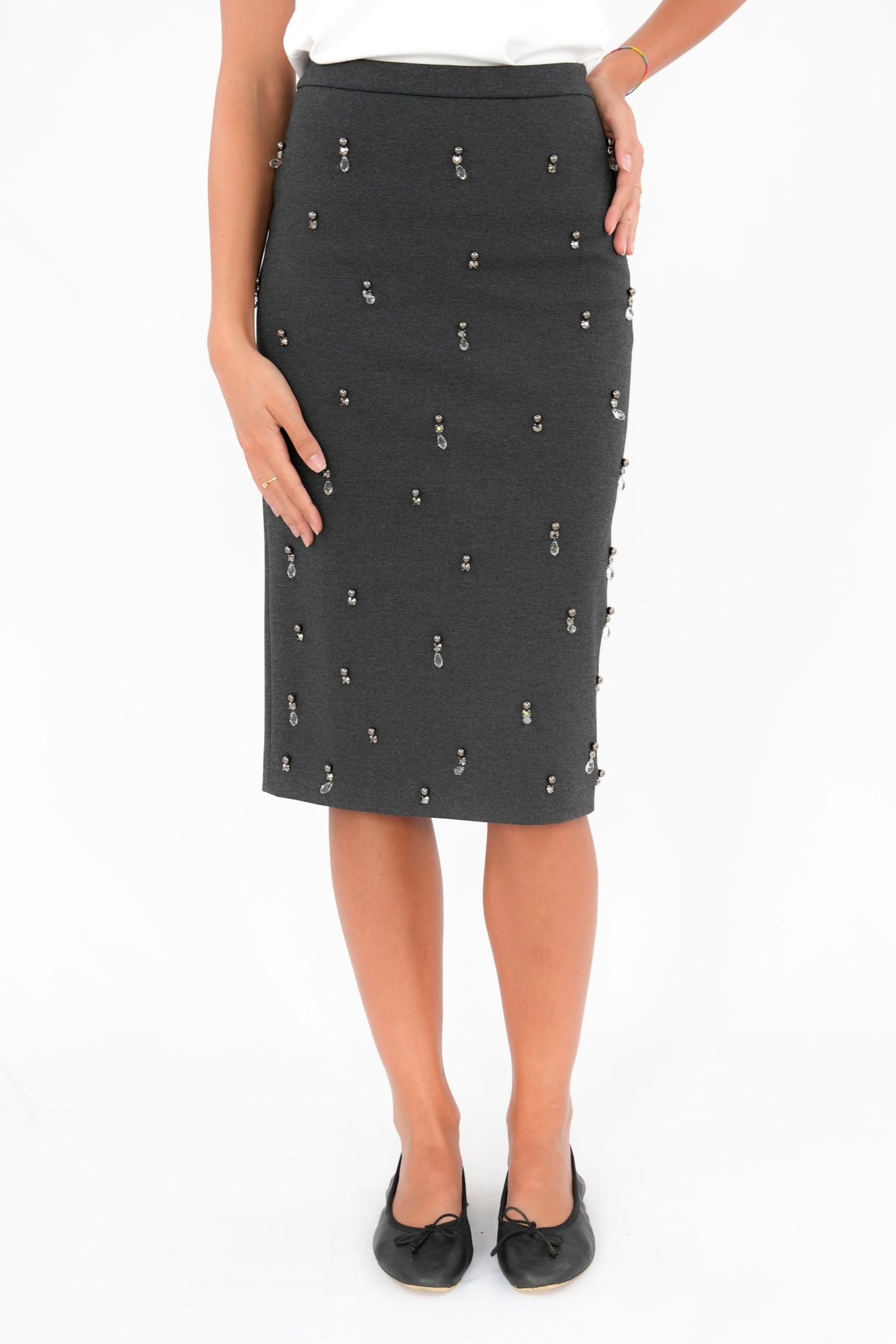 Gonna tubino con applicazioni