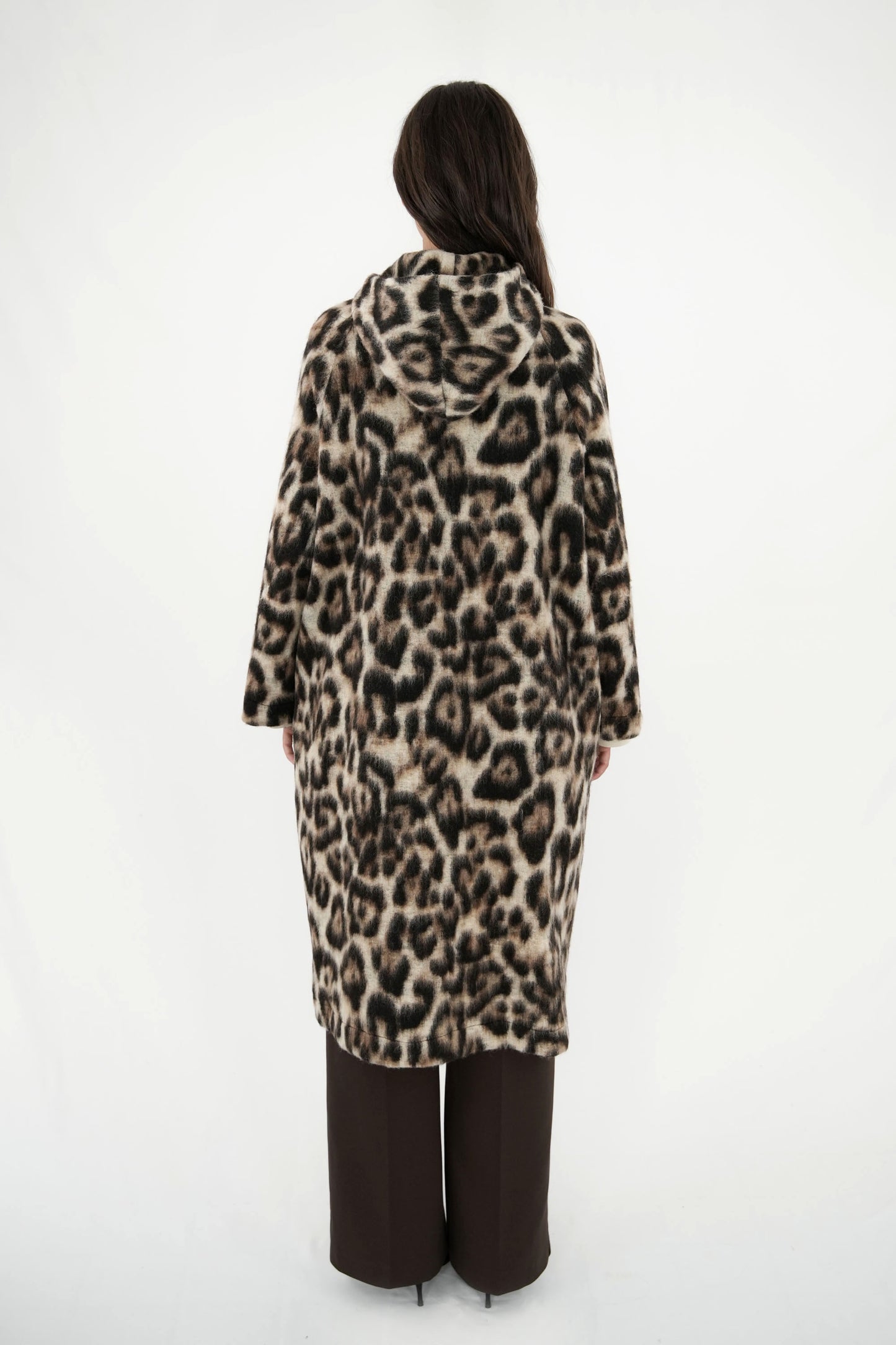Cappotto maculato lungo con cappuccio e zip centrale bidirezionale