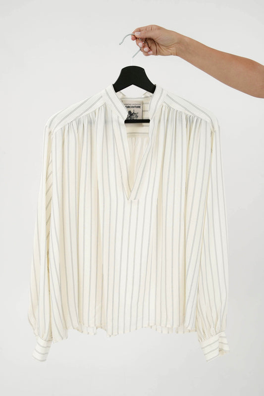 Camicia in misto seta scollo a V