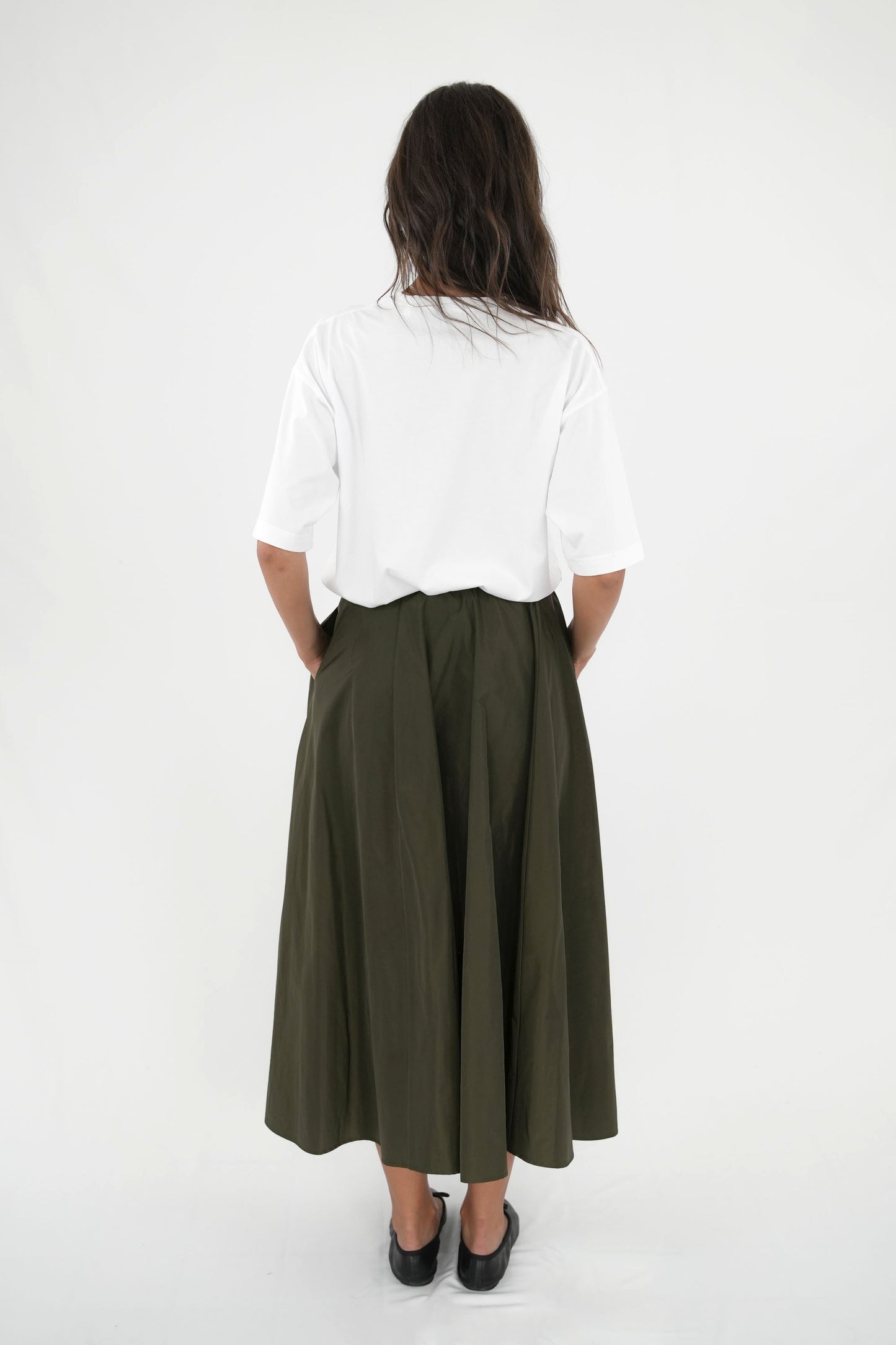 T-shirt bianca con "Ascolta"  100% cotone