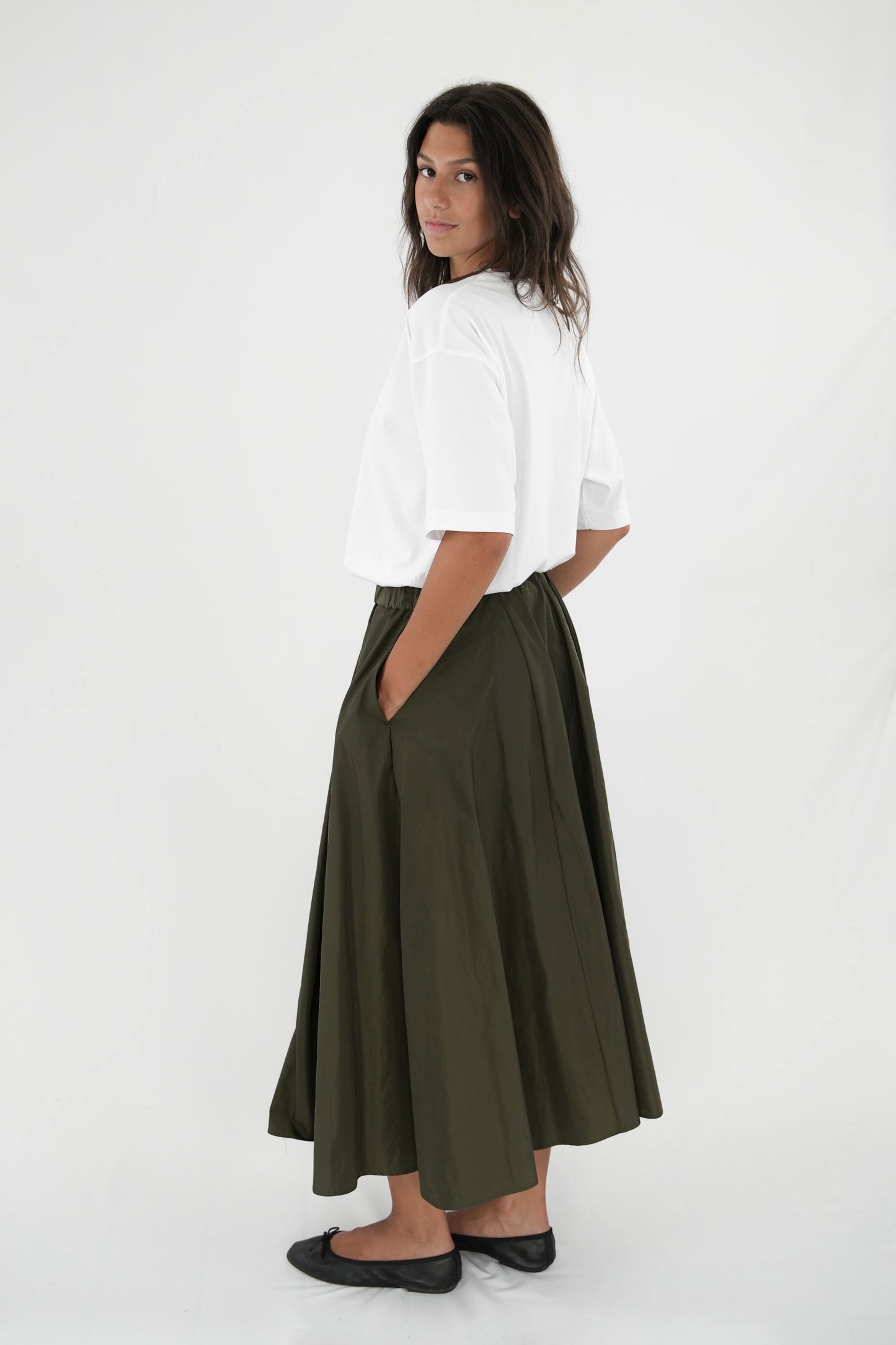 T-shirt bianca con "Ascolta"  100% cotone