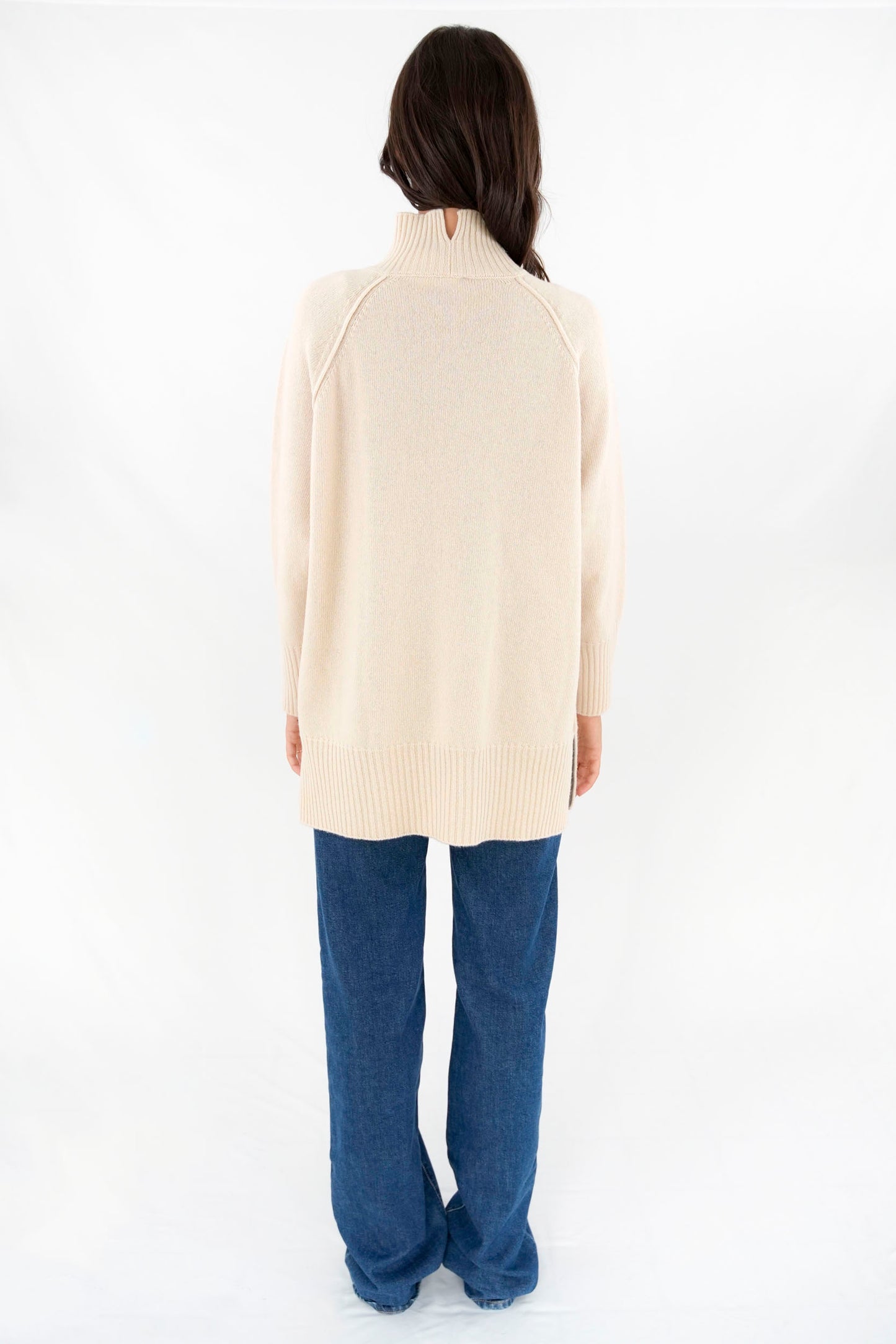 Long pullover mezzo collo