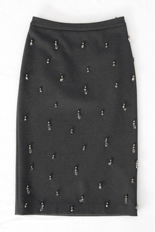 Gonna tubino con applicazioni